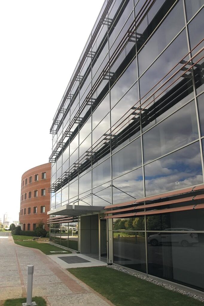 Mercedes-Benz Türk Pazarlama Merkezi İnşaatı