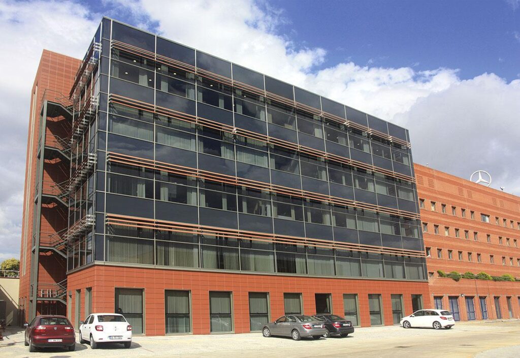Mercedes-Benz Türk Pazarlama Merkezi İnşaatı