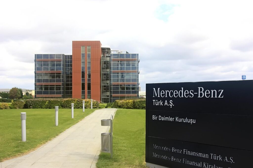 Mercedes-Benz Türk Pazarlama Merkezi İnşaatı