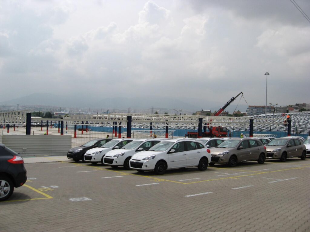 Oyak Renault CAT Elektrikli Araç Parkı İnşaatı